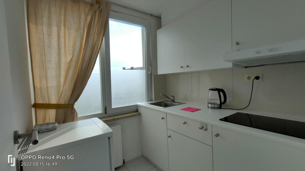 Mooi Slaapkamer! Proper En Compact Place Voor 3 Antwerpen Eksteriør billede