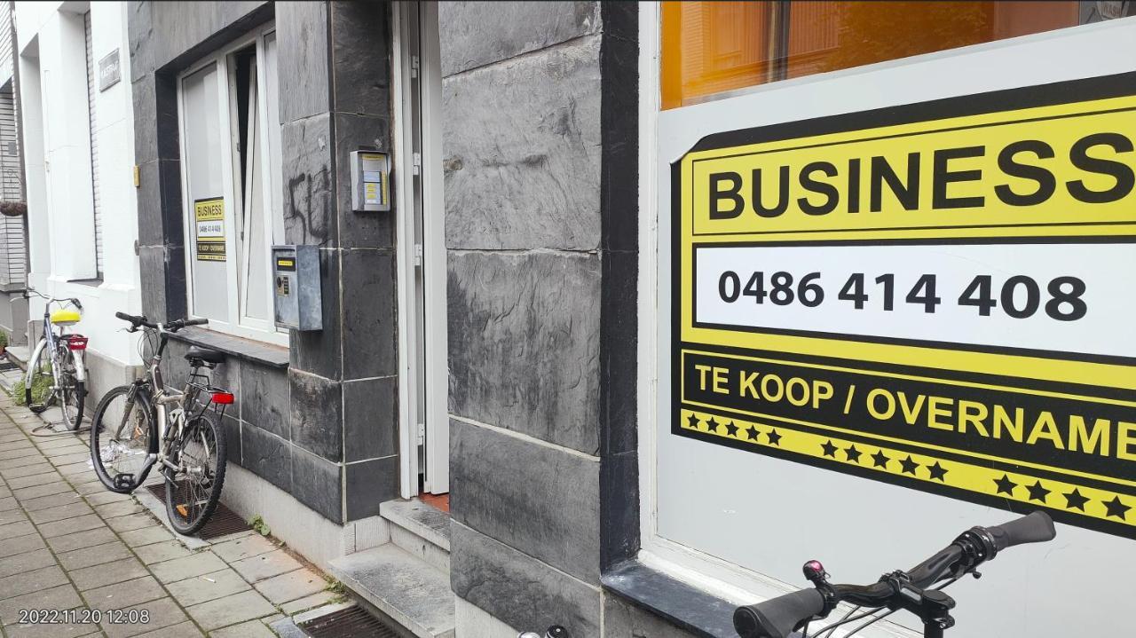 Mooi Slaapkamer! Proper En Compact Place Voor 3 Antwerpen Eksteriør billede